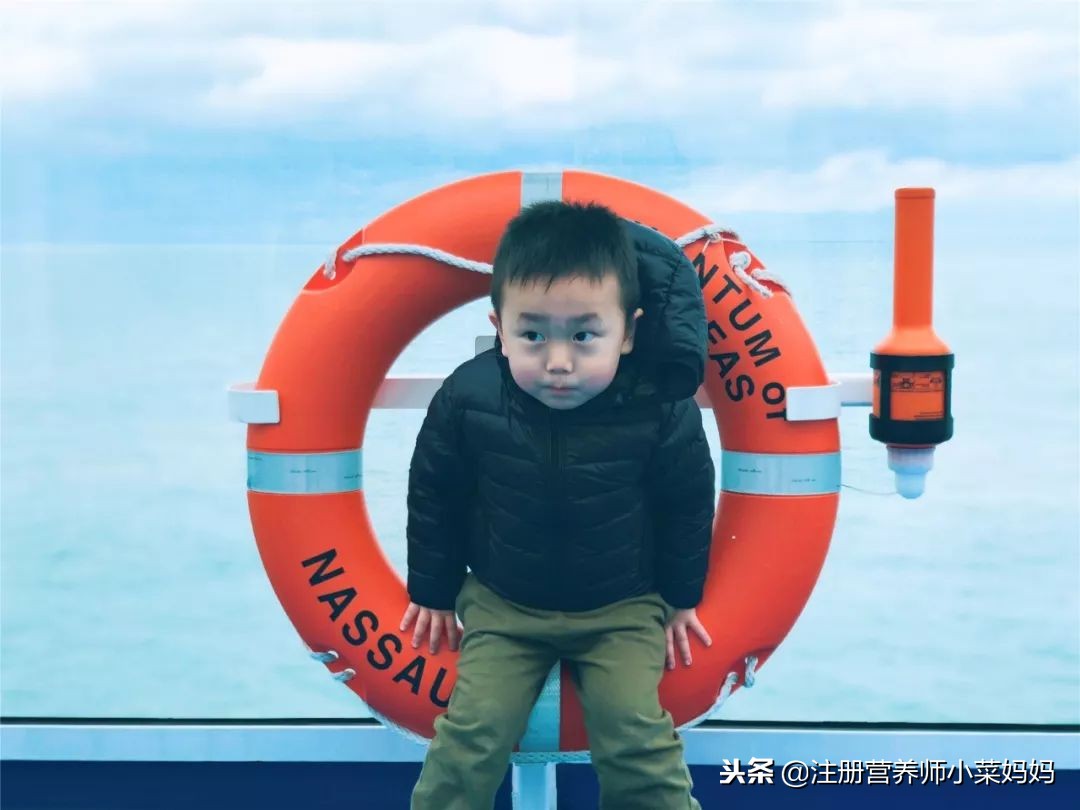 邮轮出国游量子号攻略,皇家加勒比游轮量子号游记