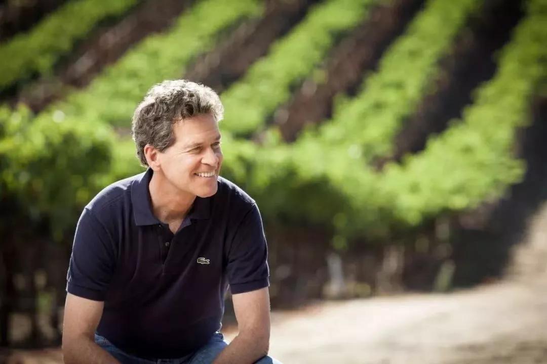 世界顶级葡萄酿酒大师,中国第一位葡萄酒品酒师大师
