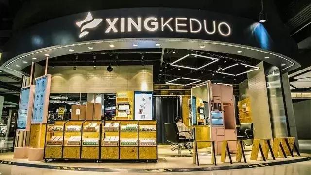 不洗头、不办卡！15分钟剪一个头，20㎡理发店月营收10万元