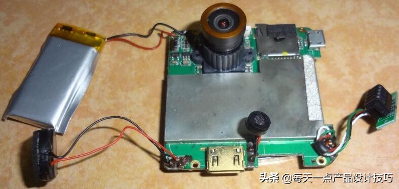 行车记录仪的电池有问题该怎么查,行车记录仪导致车辆故障