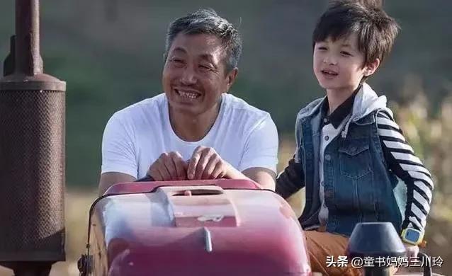 我爸是精神病我该怎么办,我的精神病爸爸知乎