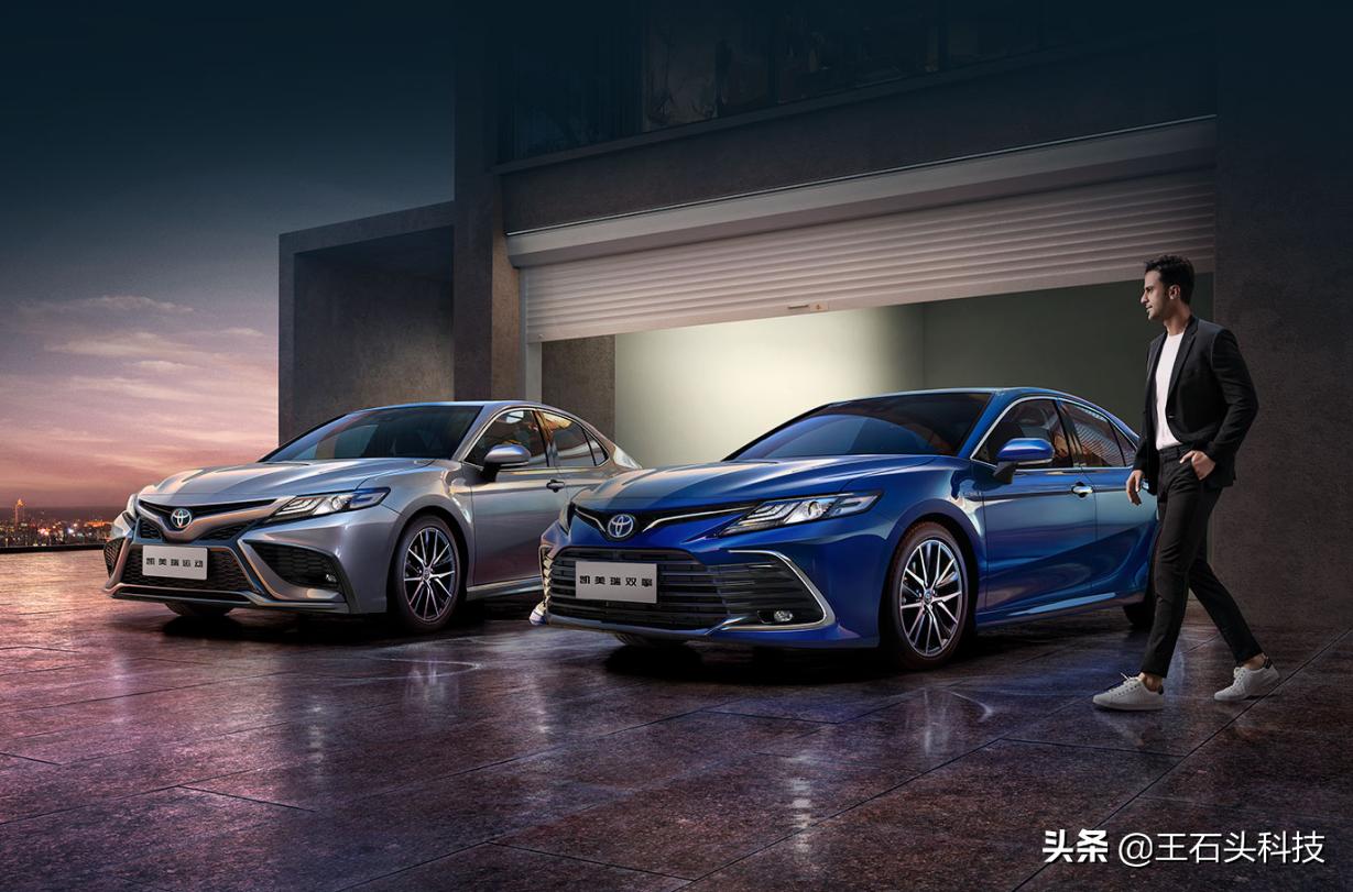 买凯美瑞还是买电车,买电动还是买燃油的汽车