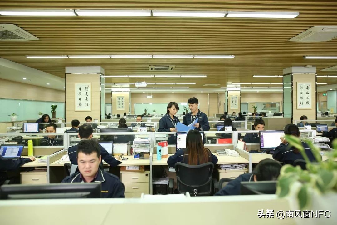 很多企业老板只用现金,很多老板都是拿命在赚钱