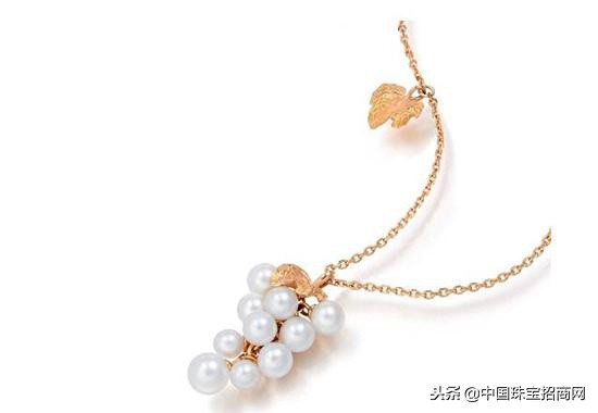 周生生携光而来,周生生筑梦之蝶