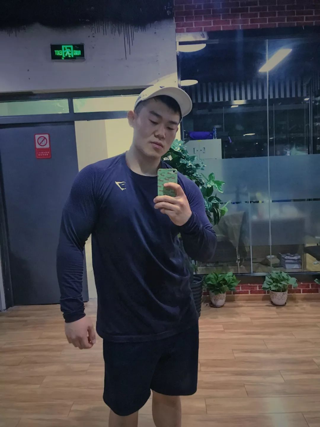 增肌健身服推荐,现在最流行的健身服