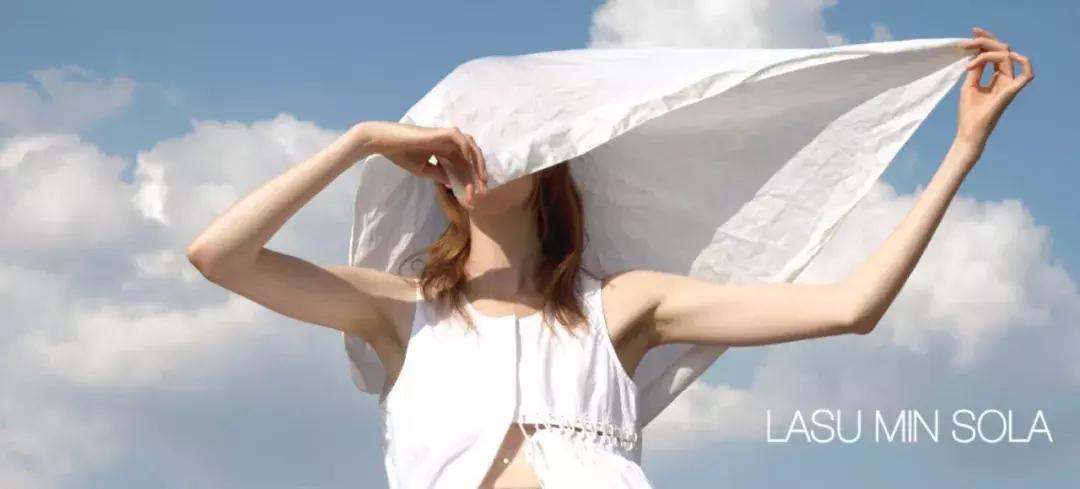 称霸纽约时装周、全球连开几百家店的“小众”国货女装