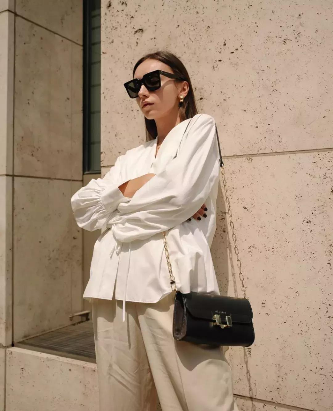 不建议买的10种衣服,哪些衣服应该买哪些不应该买