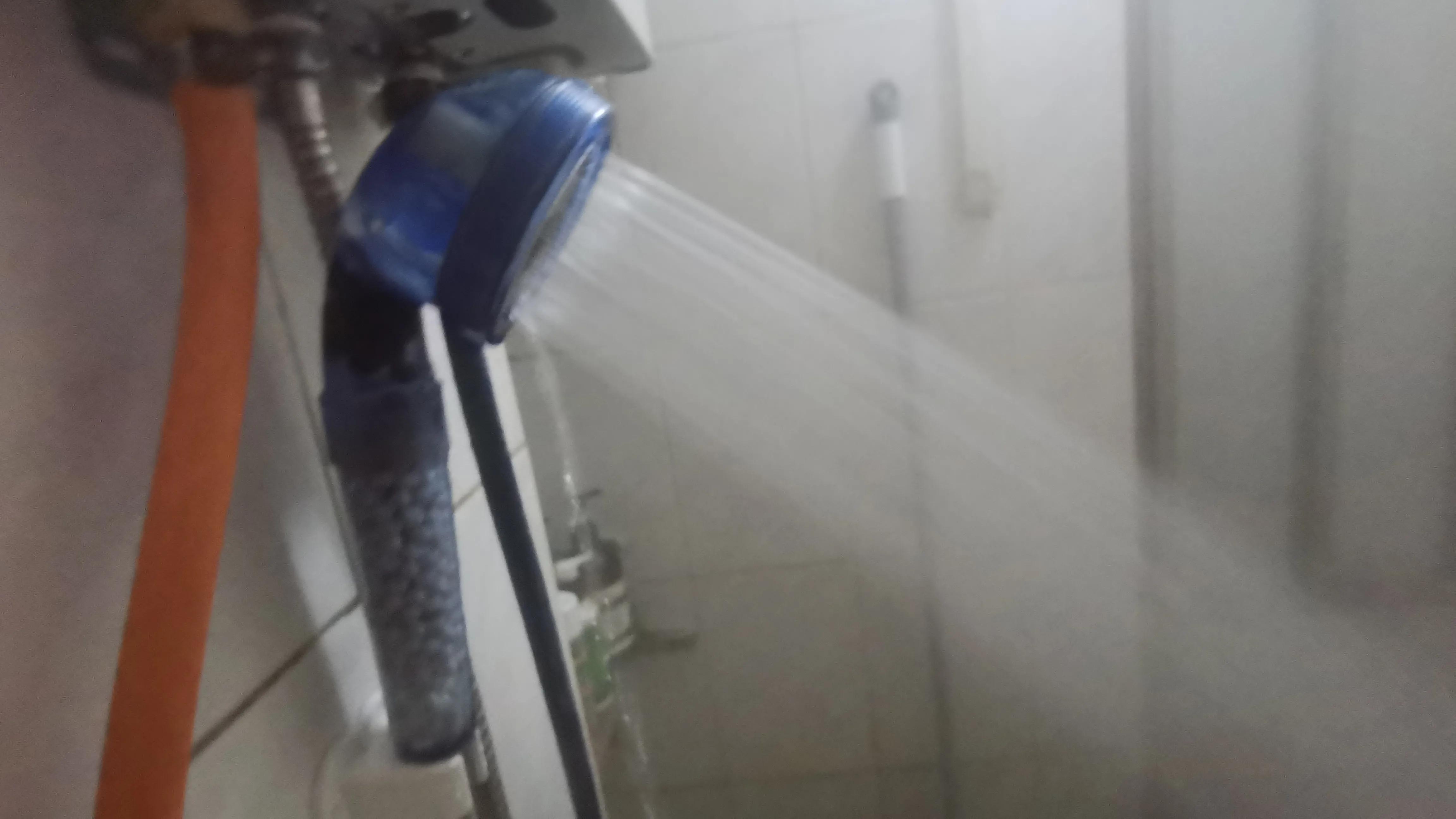 广州出租屋的屋顶热不热,广州出租屋楼顶热吗