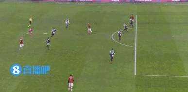 米兰著名角球还没发出来就判点球,米兰两次罚丢点球