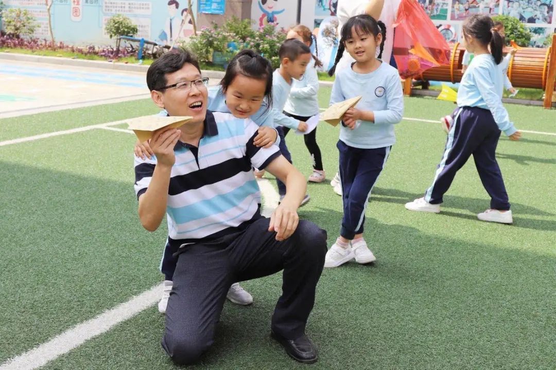 天团新成员,天团出道表演