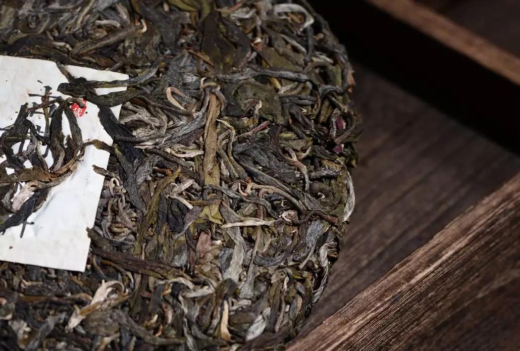 一招喝懂普洱茶中的喉韵,谈普洱老茶