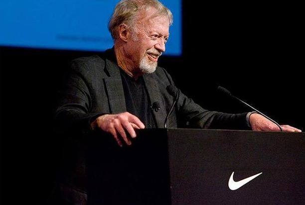 18岁拒绝千万美元的诱惑，目标远大，最终他签下9000万肥约