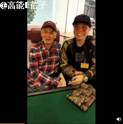 64岁“金轮法王”刘家辉与欧阳震华相聚，中风后因钱财与妻儿决裂