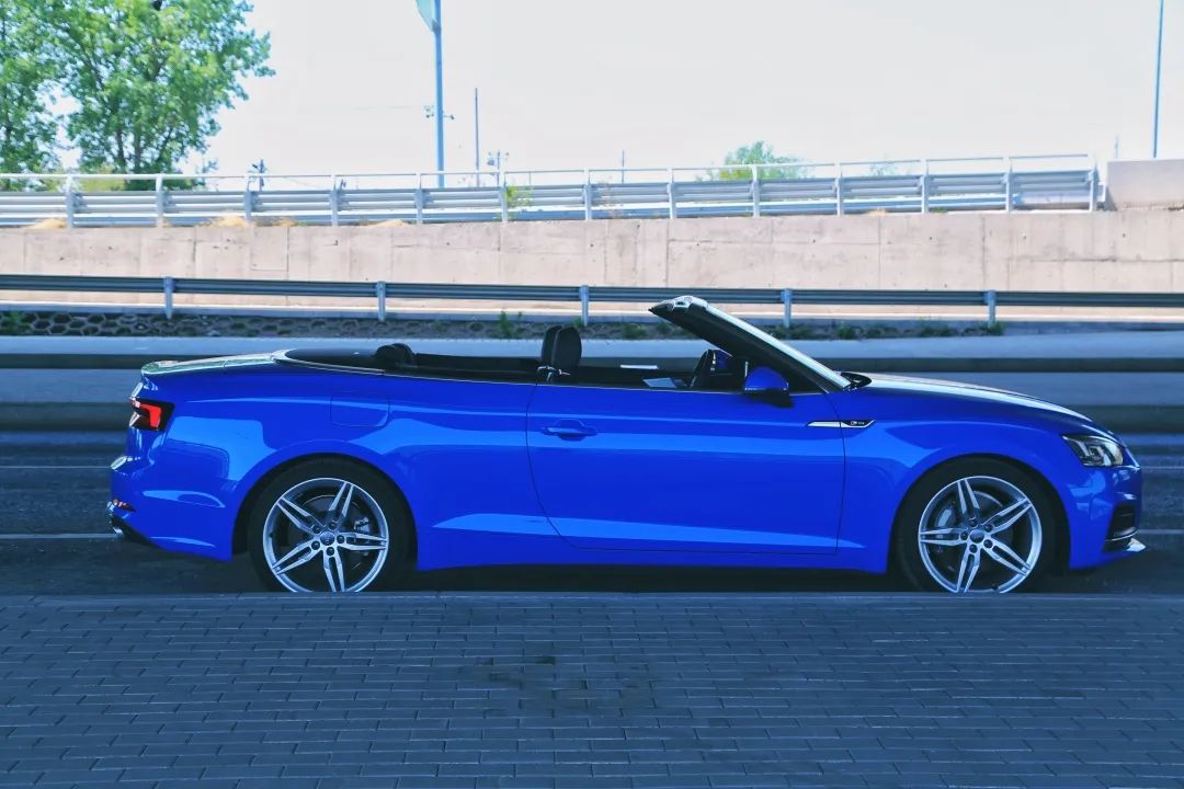 奥迪a540quattro,奥迪a52010款