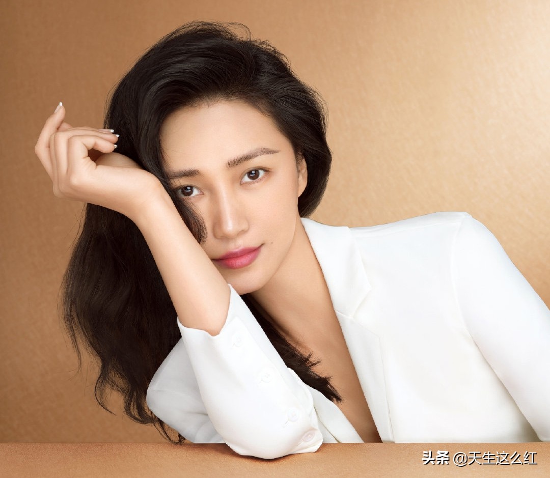 *化丑**中国人的西式审美流行一百多年了，是时候结束了