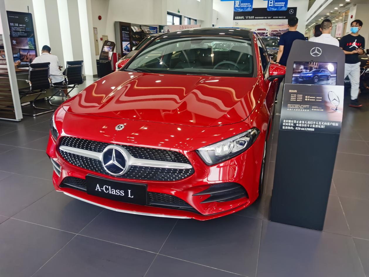 探店奔驰a级优惠,奔驰a级探店