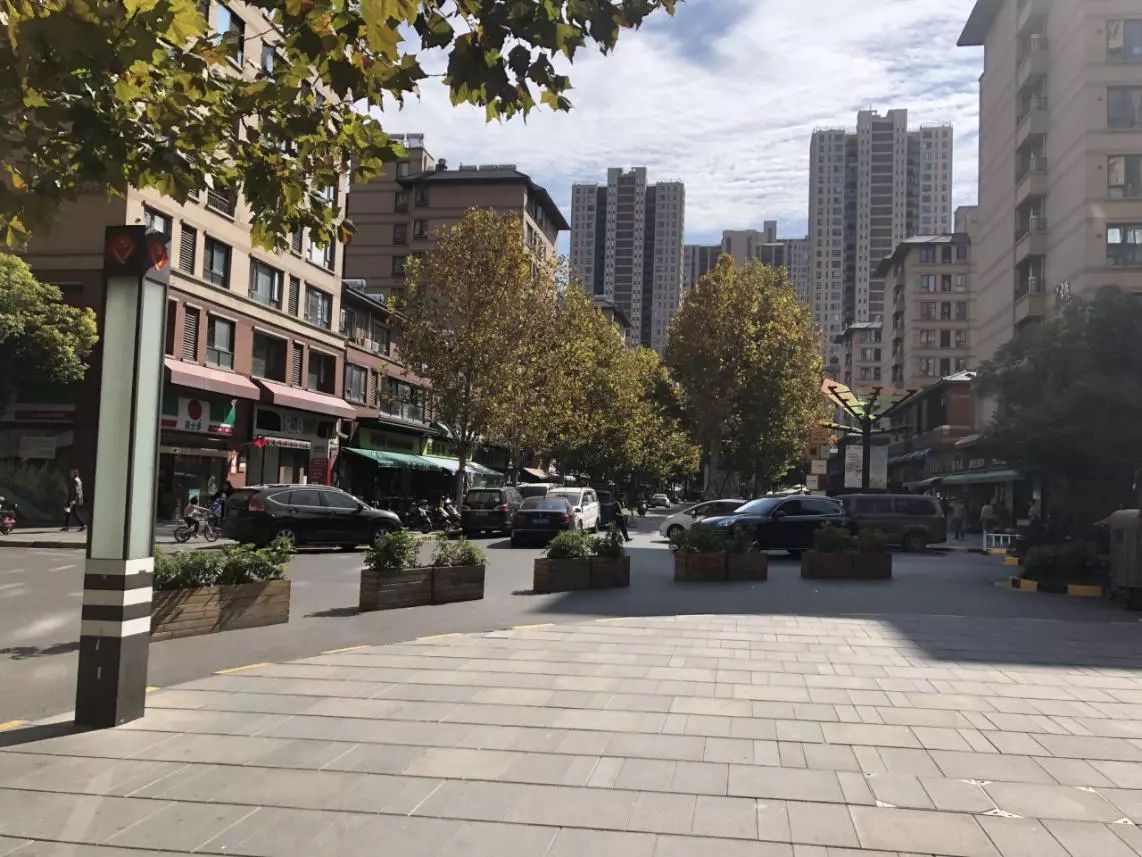 上海地铁附近小区房价,上海性价比高的地铁房