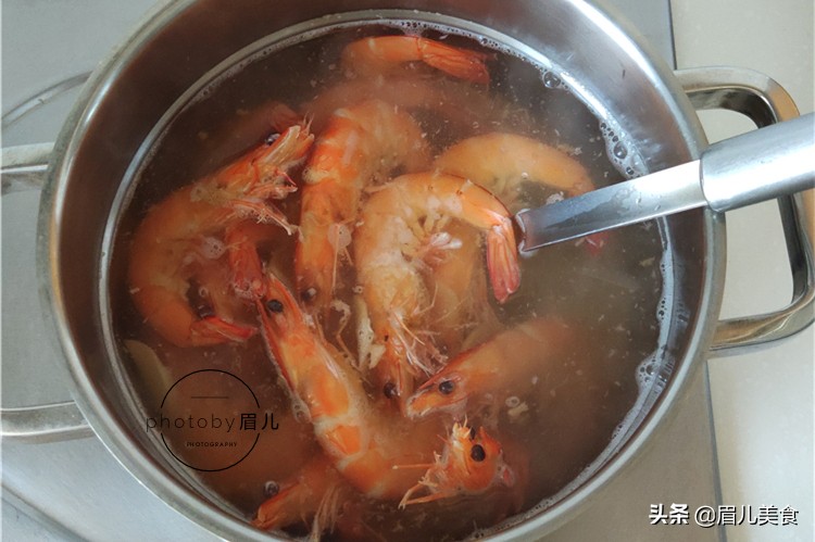 煮大虾冷水下锅还是热水,煮大虾应该是凉水煮还是热水煮