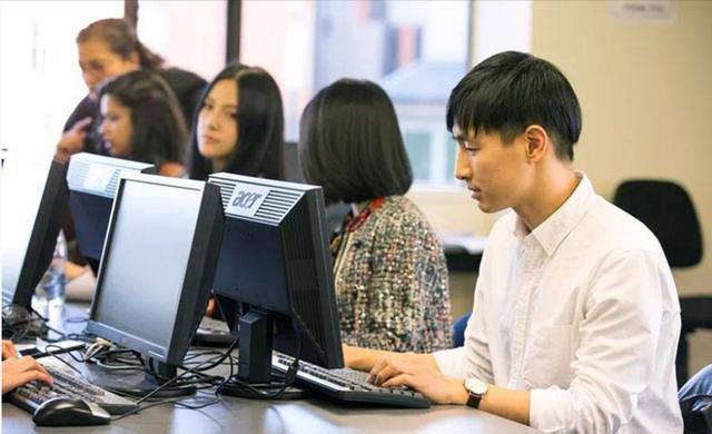 10万块钱一张机票,赴美留学10万元机票