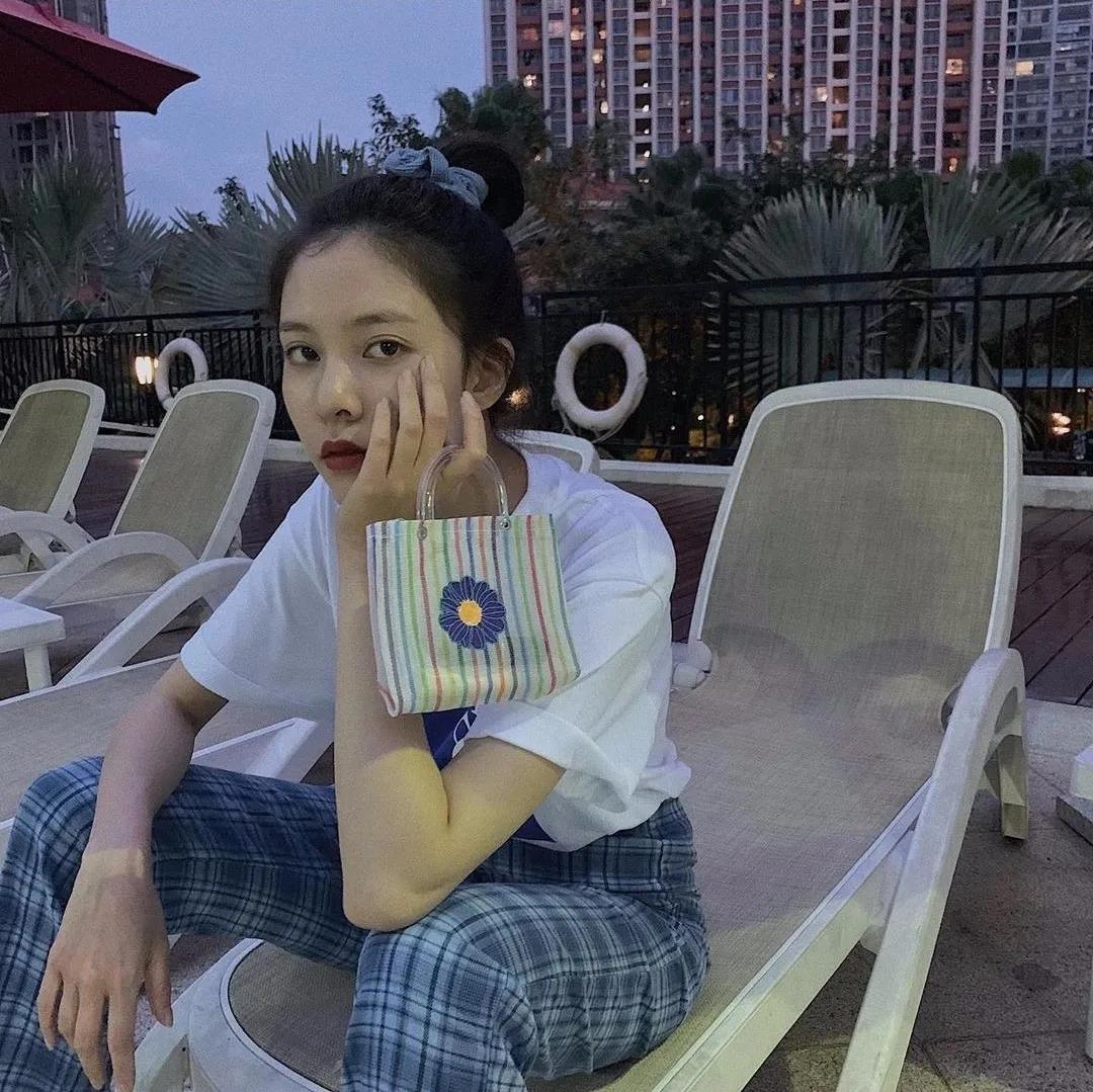 BM风卷土重来，美式街头+复古英伦的风俘获万千少女们的心