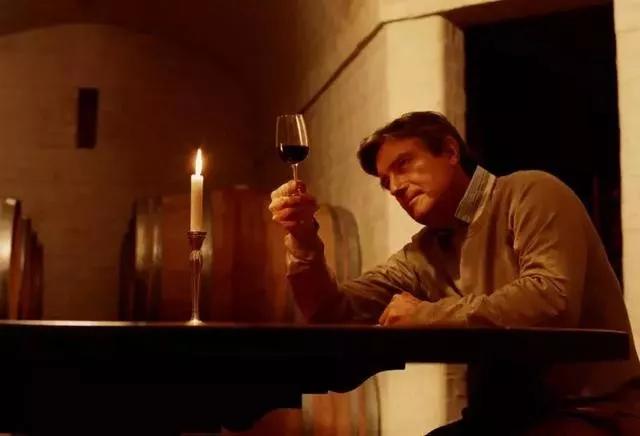 怎样辨别葡萄酒的好坏真假,怎么辨别葡萄酒的好坏和真假