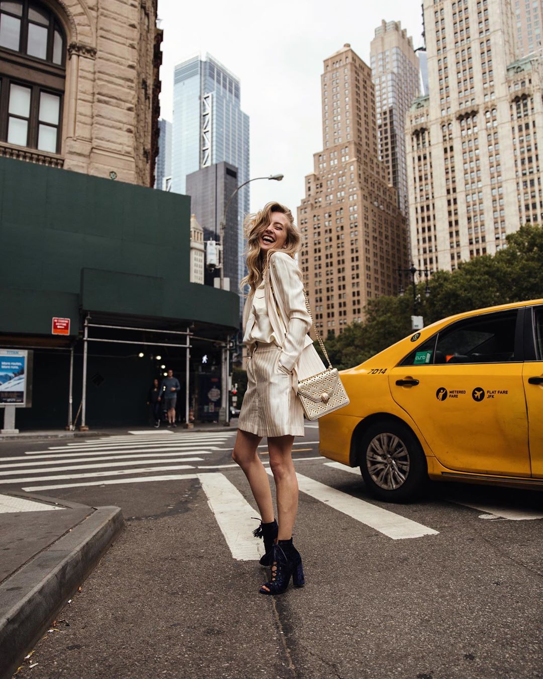 萨拉米凯拉最美穿搭,萨拉米凯拉最新街拍