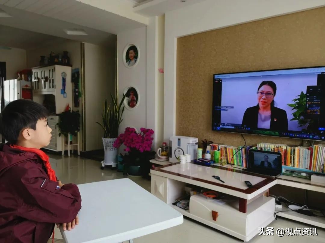 郑州市郑东新区昆丽河小学怎么样,昆丽河小学和郑东小学