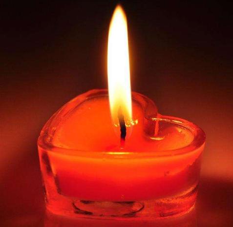 不一样的历史“电灯的前世念生”有味道的“马桶的发展史”