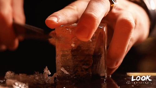 国贸旁边的楼顶酒吧,国贸下的酒