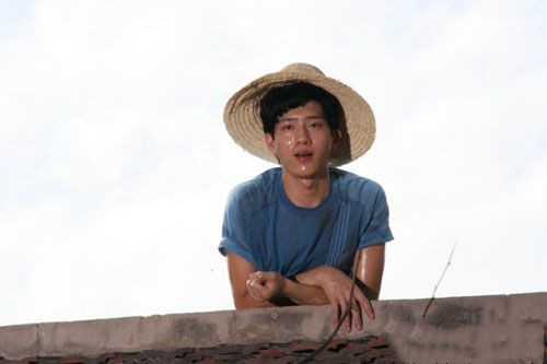 他是怎样从偶像小生成为多部文艺片男主的?