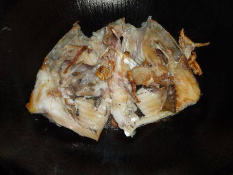 鱼头豆腐汤怎么做最有营养,鱼头豆腐汤加牛奶做法