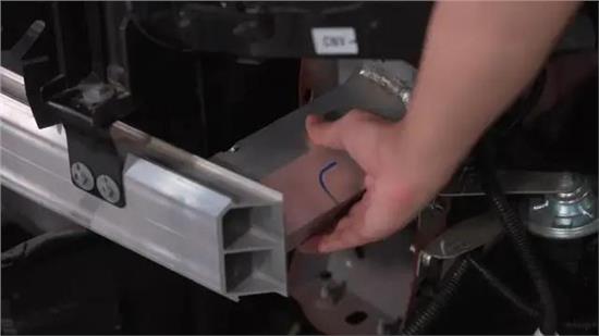 标致4008拆门板,标致4008拆车