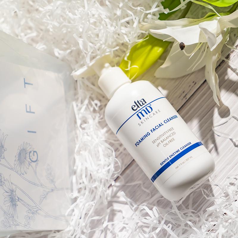 温和舒缓补水润颜,EltaMD氨基酸泡沫洁面乳就是好用