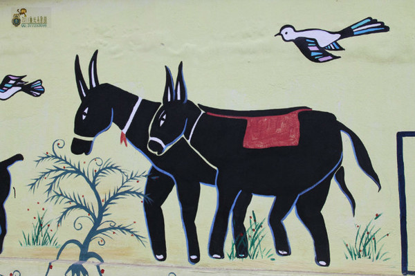 陕北的安塞不仅有响彻大地的腰鼓，还有奇美的农民画....