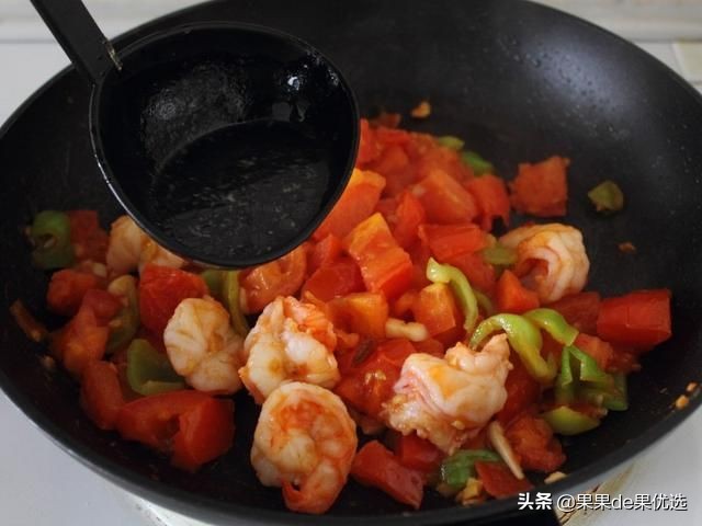 番茄虾仁怎么做才好吃又简单视频,番茄炒虾仁怎么做好吃又方便
