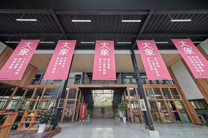 美邦艺直播｜师心传印·导师罗贤臻色彩专场