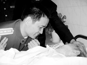 聂海胜：16岁丧父，曾想停学帮妈妈，被“逼”复学后边上学边打工