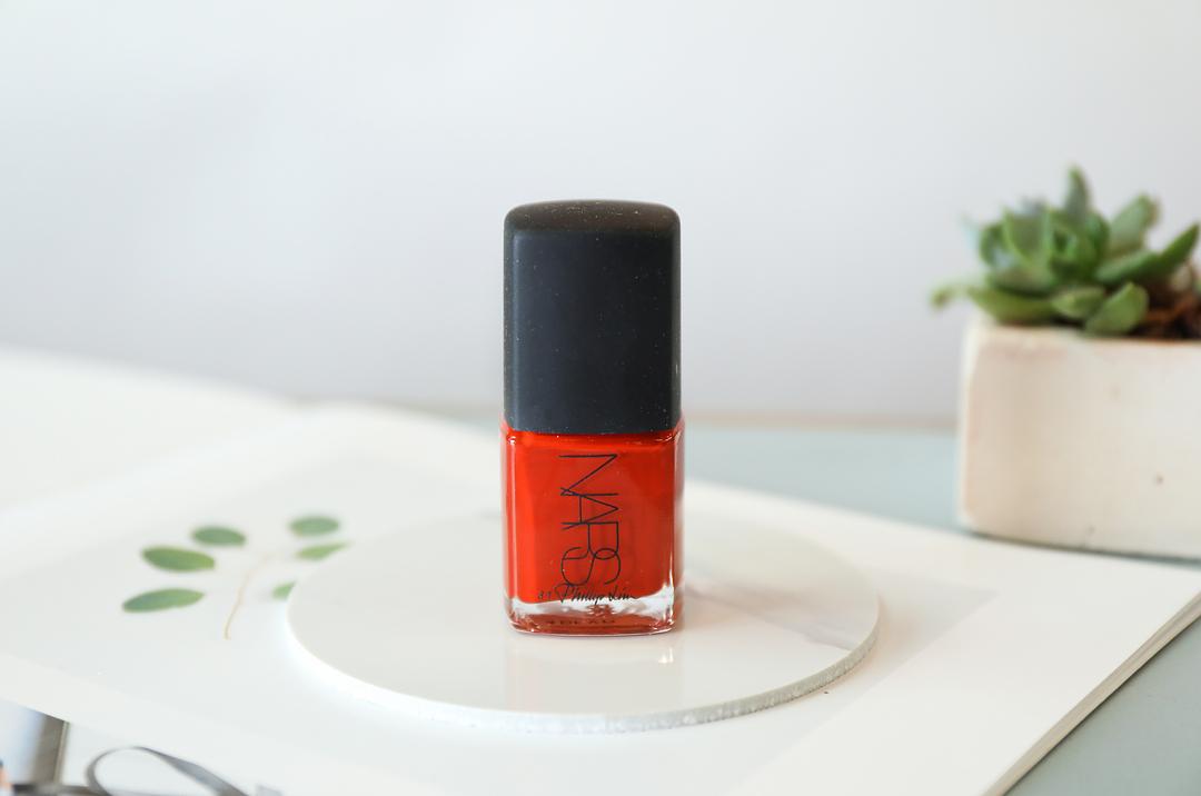 秋冬适合的指甲油颜色平价免烤,什么牌子的指甲油好用适合做美甲