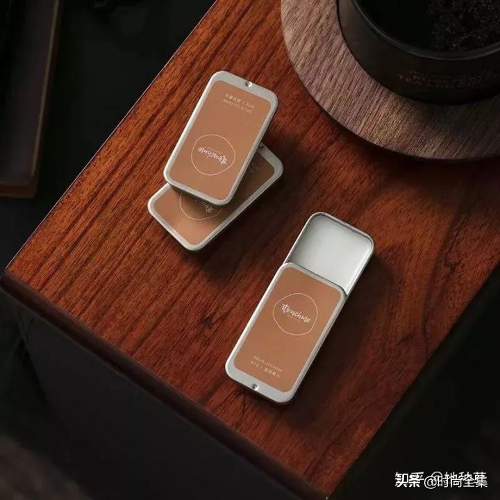 伍佰艺沉香产品,十大沉香香水排名