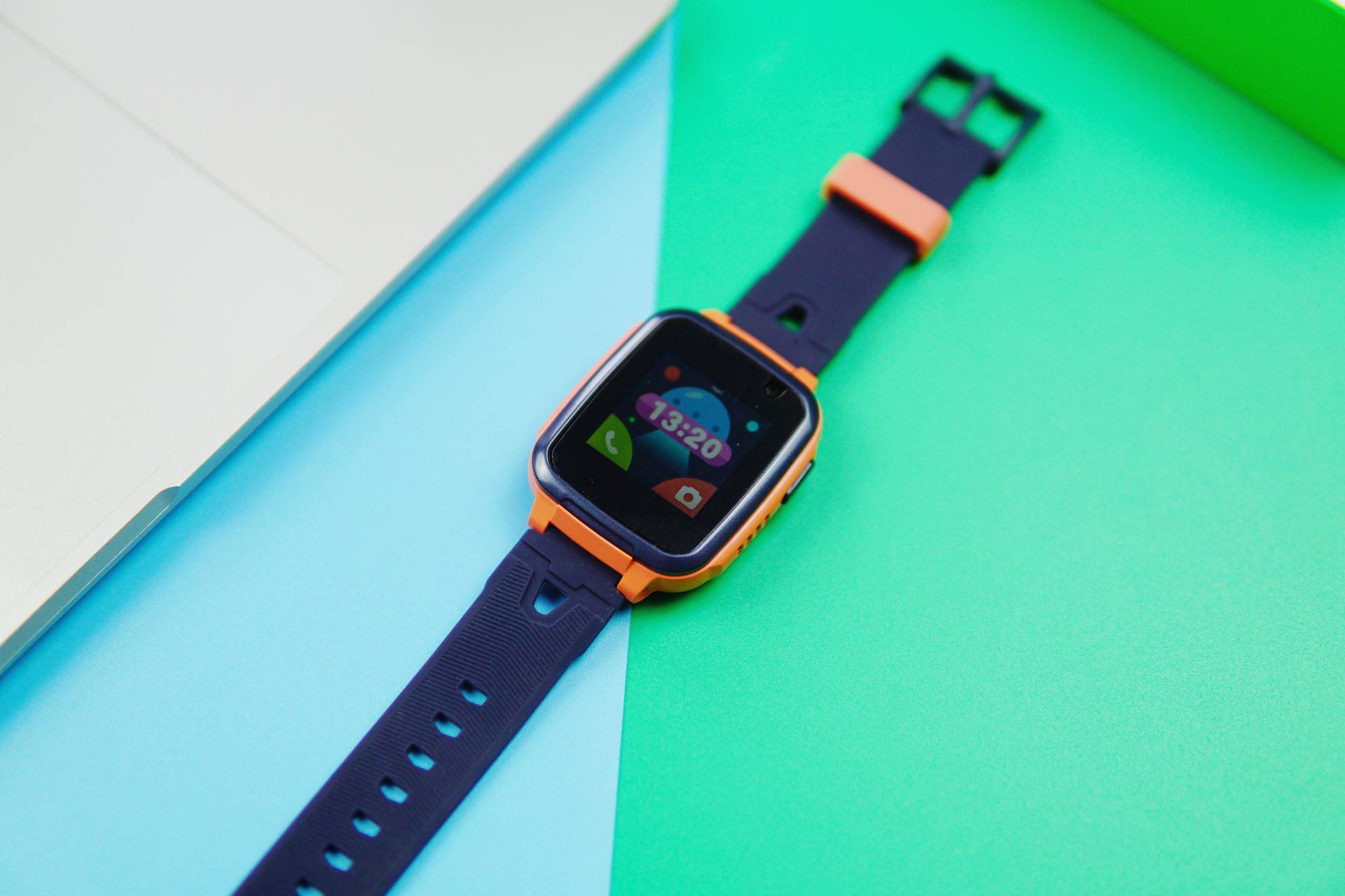 360儿童手表防触碰,360儿童手表定位精准到楼层