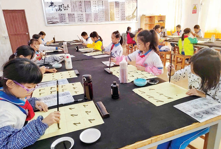 暑假课后服务和校内托管,暑期课后托管服务