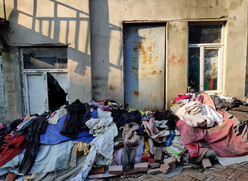 哈尔滨5岁女童被同村拾荒者性侵住进ICU，法律人士建议此类案件从严从重处罚