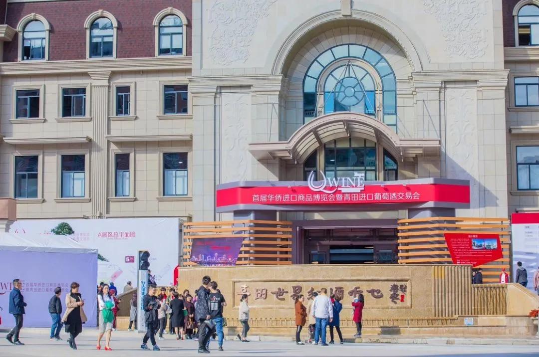 每天要喝掉两杯奶茶,每天要喝2000ml咖啡