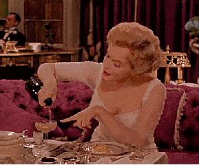 鎾镐覆璺熷暏閰掑澶╄鏈夌殑鏍峰瓙,澶忓鎾镐覆鍟ら厭鐜╂硶