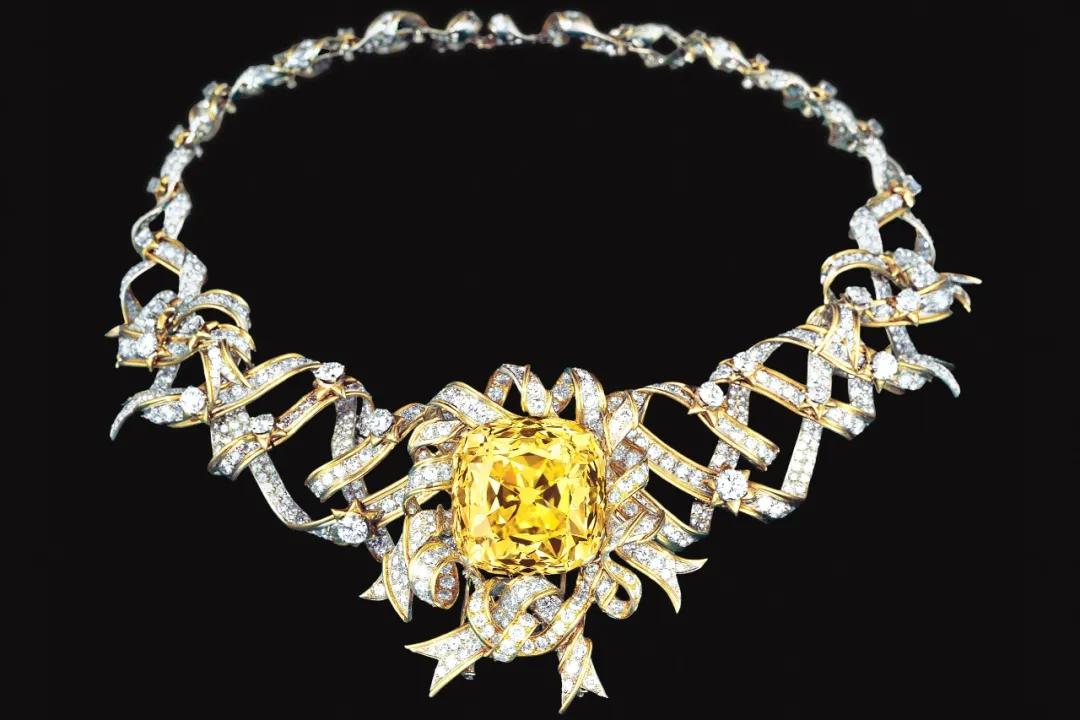 他用128克拉的黄钻征服了赫本，却只想逃离好莱坞回归自然