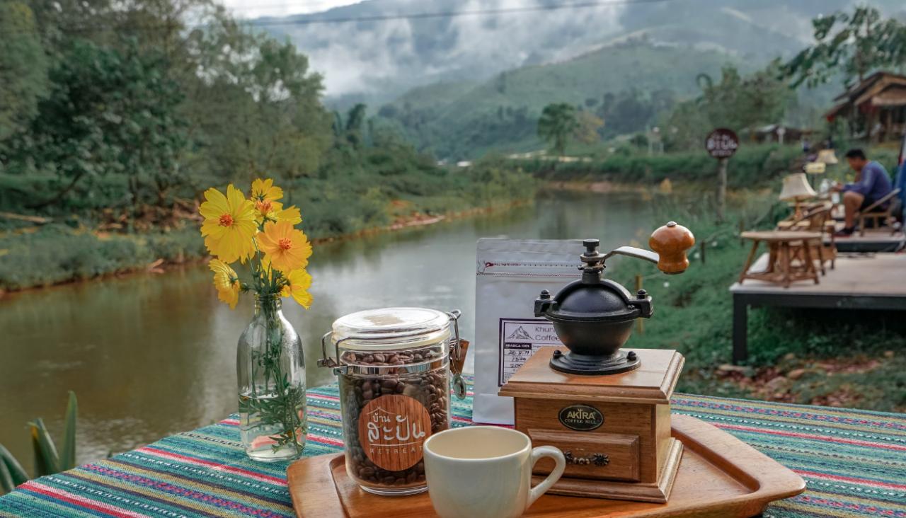 只需800铢,南府在群山中喝手磨咖啡