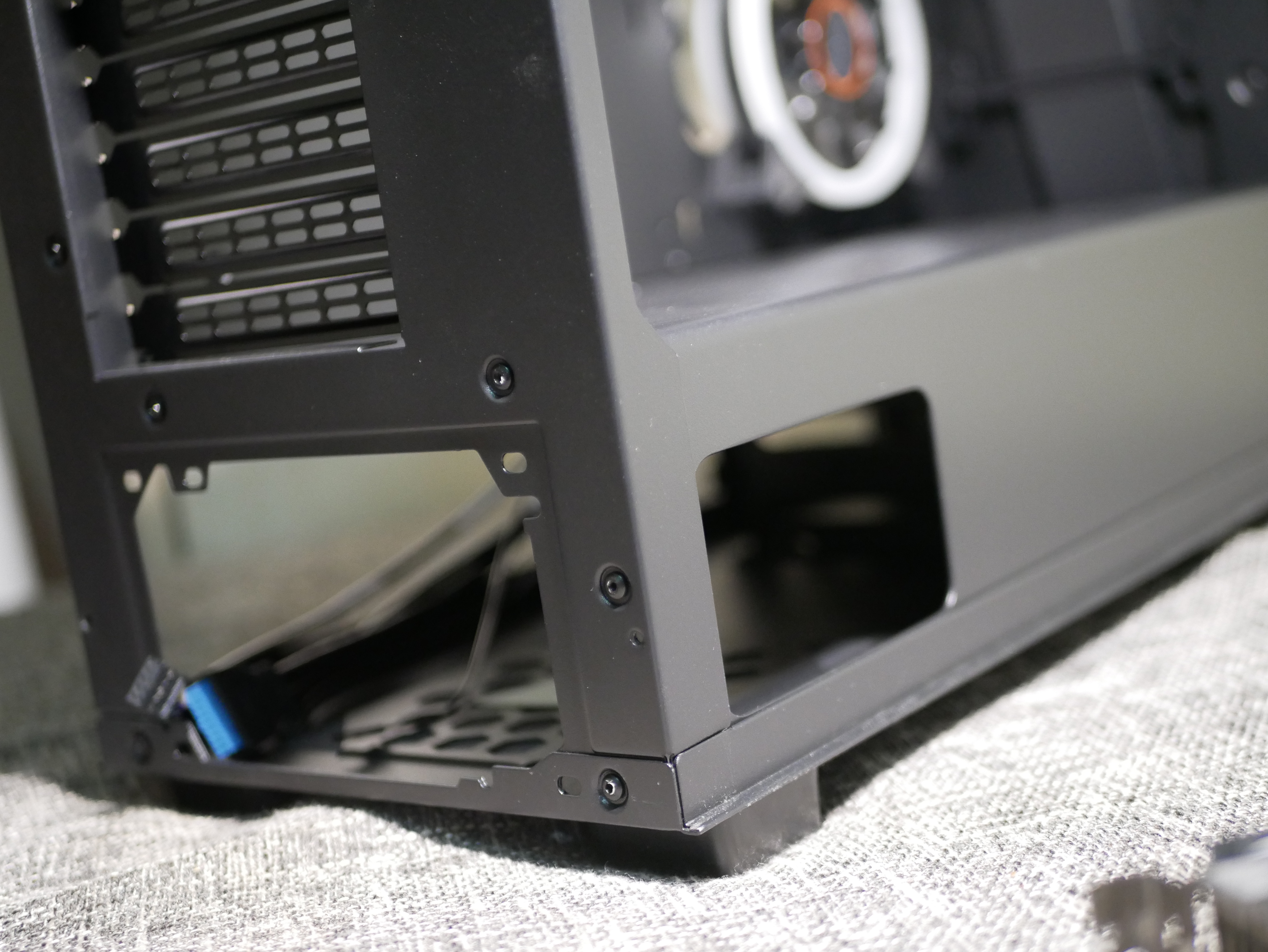 rgb机箱灯光效果,rgb机箱电源线