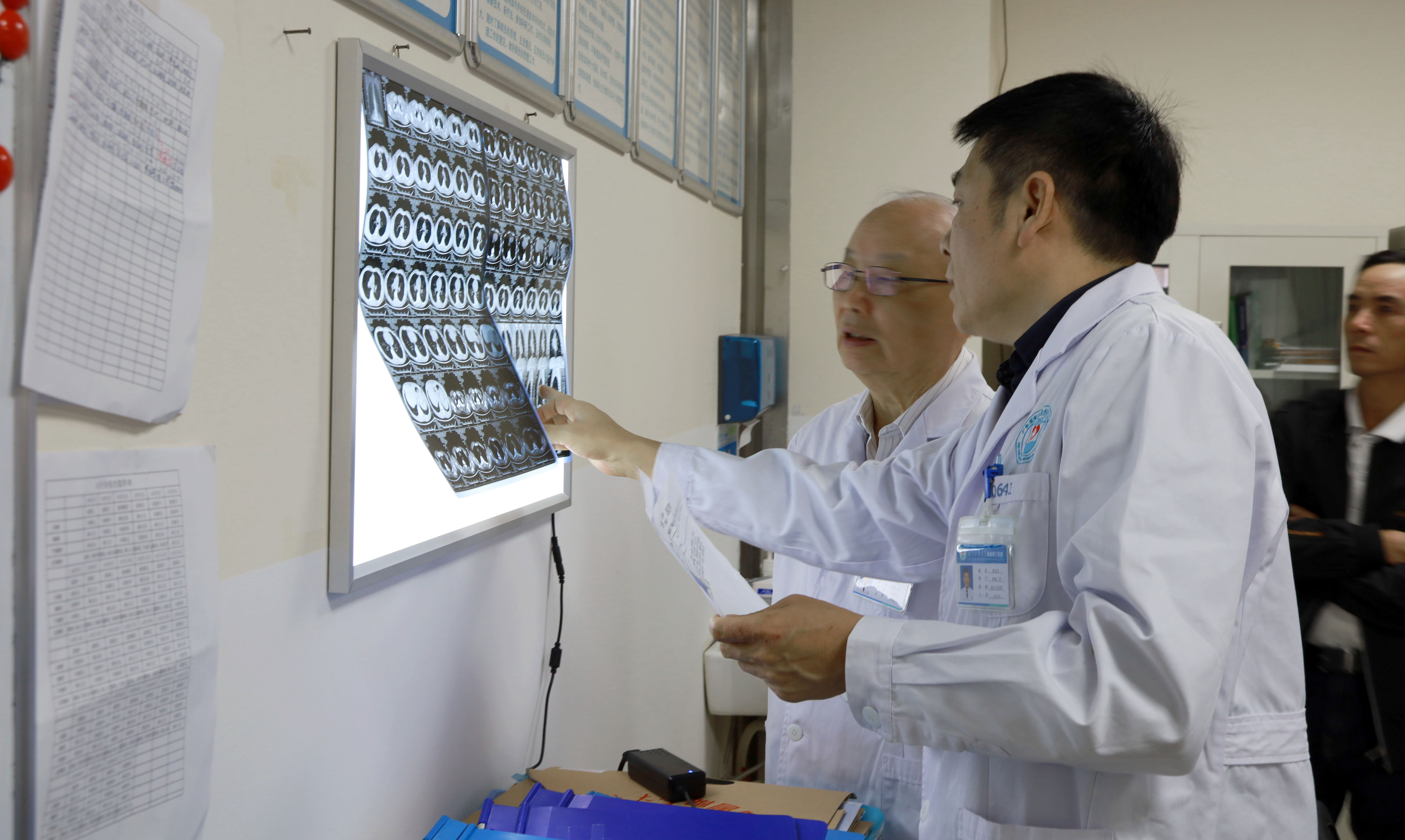 肿瘤手术死亡几率,介入治疗法能把癌细胞饿死吗