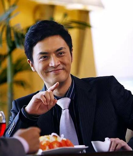 丑女无敌费德南吴庸打架,丑女无敌吴庸背叛费德南