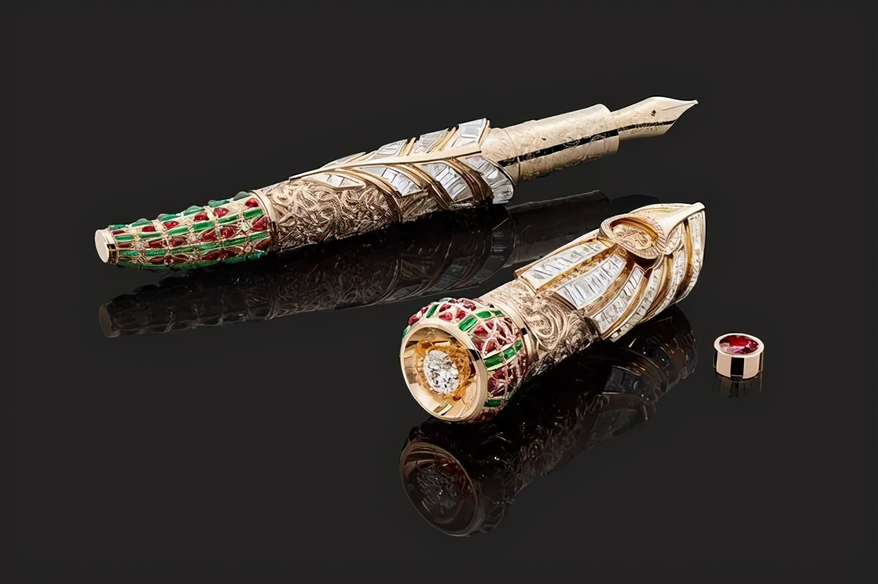 价值200万，以康熙、长城、泰姬陵作为创作灵感的笔长什么样？